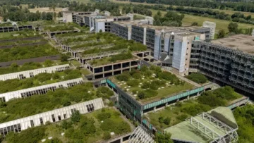 Nevjerojatno! Na košnji trave kod propale bolnice u Zagrebu izvukli su skoro tri milijuna eura